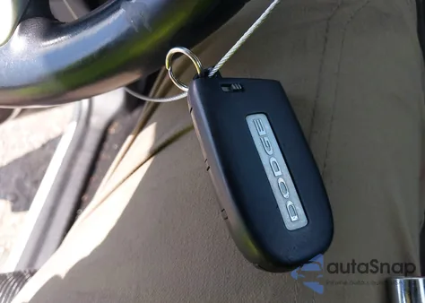 2013 Dodge Journey Sxt z USA, uszkodzony, nr VIN 3C4PDCBB7DT561193